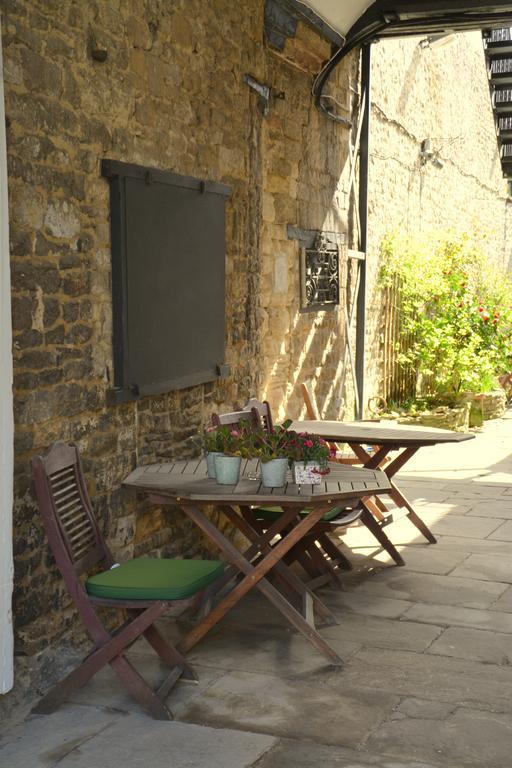 Coombe Cottage Sutton Green ภายนอก รูปภาพ